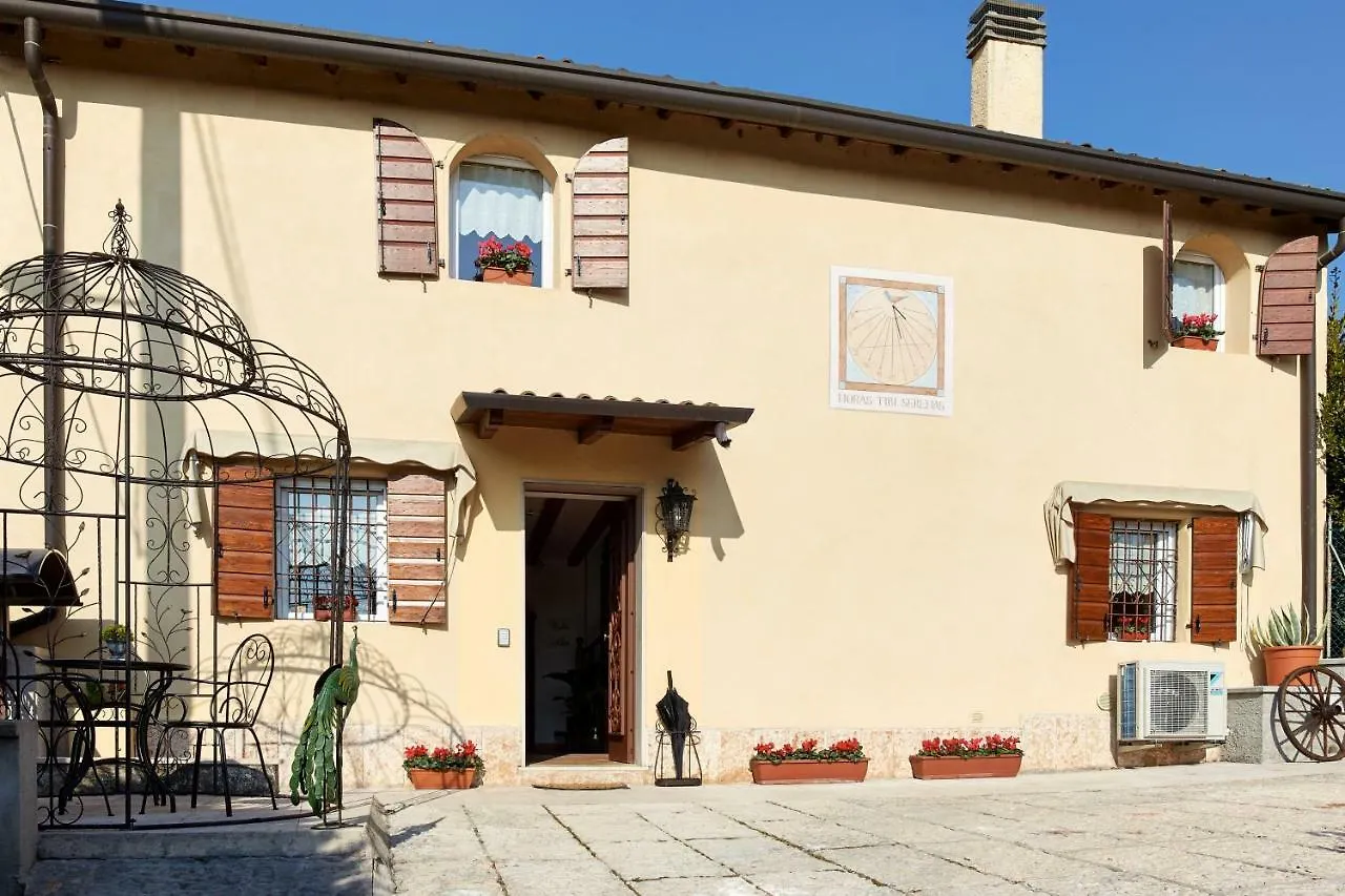 B&B Castel Montorio Verona Bed & Breakfast